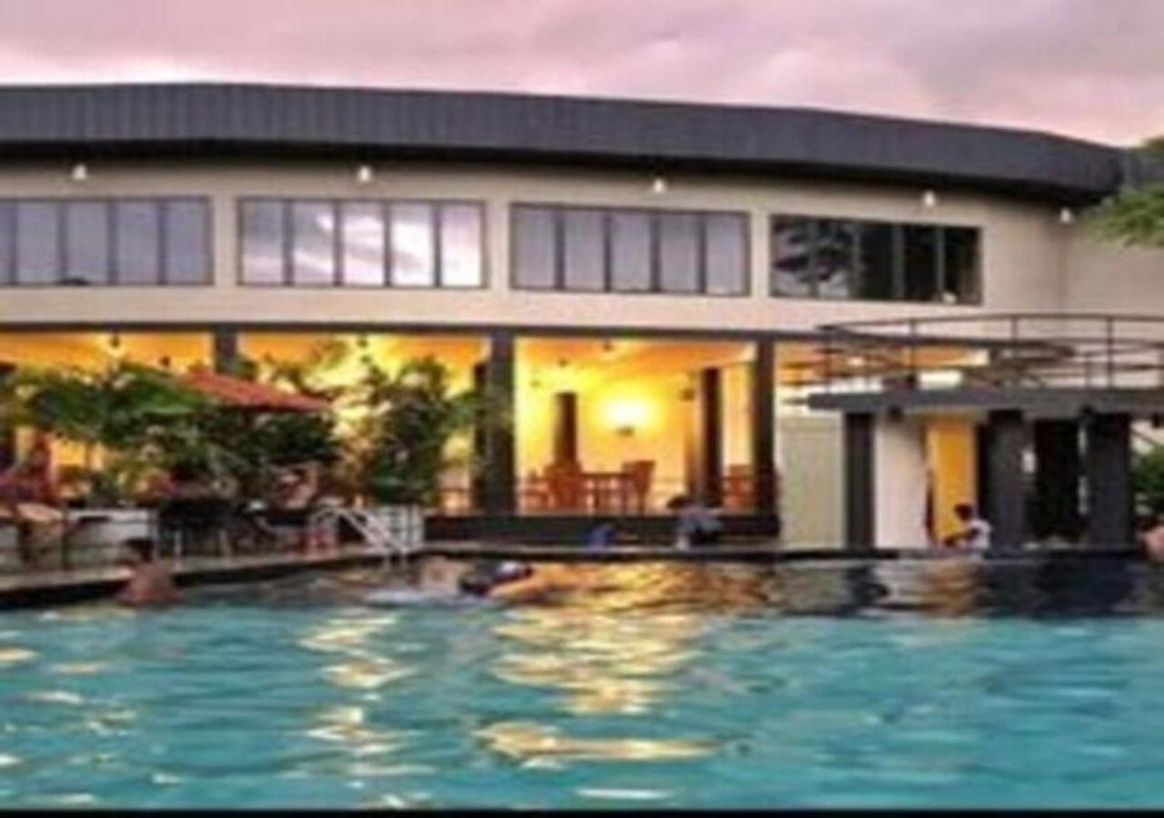 Garden Beach Hotel กาลูทารา ภายนอก รูปภาพ