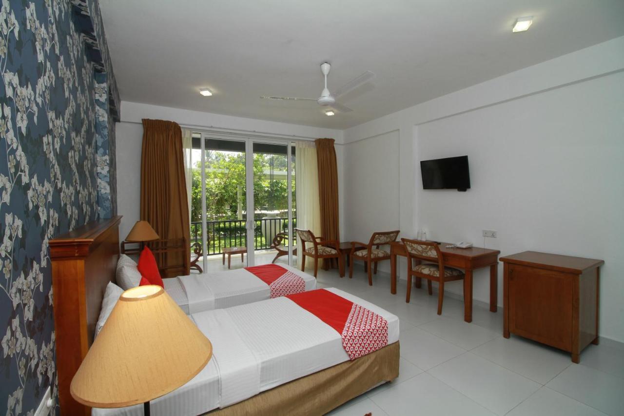 Garden Beach Hotel กาลูทารา ภายนอก รูปภาพ